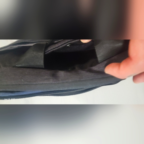 Targus Tablet/laptop Bag - Picture 10 of 11